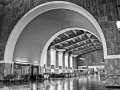 HDR_TrainLAXstation-BW